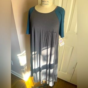 Cute / lightweight LuLaToe Dress in Large. Gray and Blue